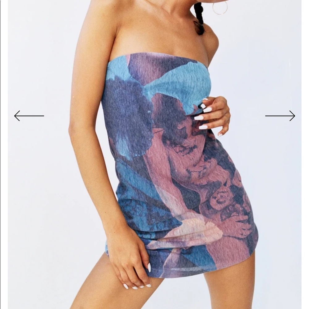 FRANKIE DRESS IN A SMALL FOR AN XS